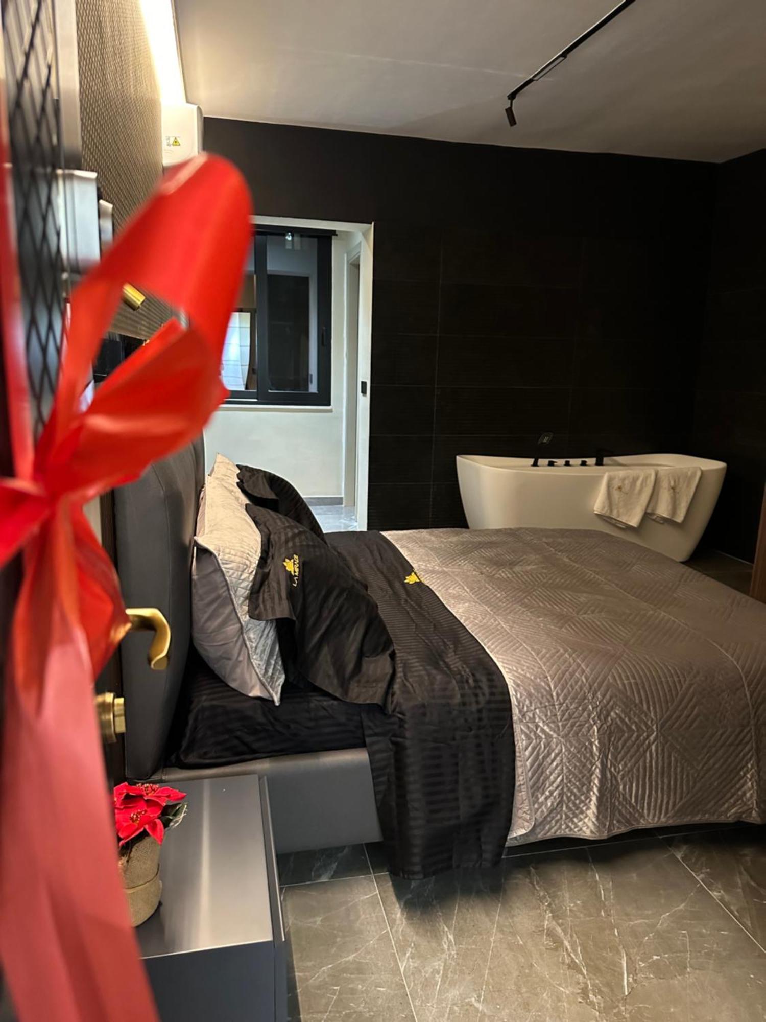 Apartment La Mirage & Tirana