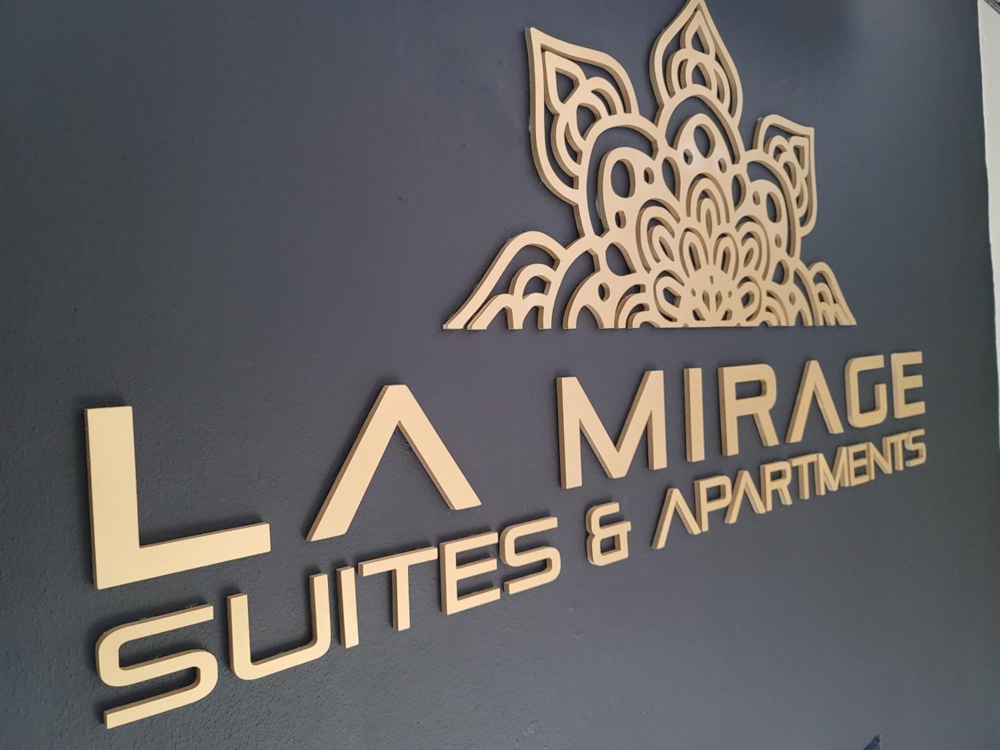 La Mirage & Apartment *